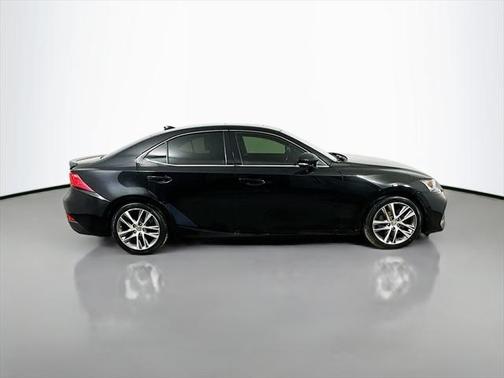 2018 Lexus IS 300 Base