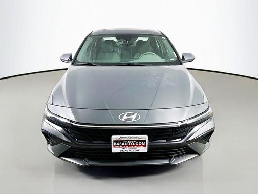 Ecotronic Gray 2025 Hyundai ELANTRA SEL