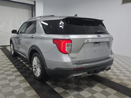 Iconic Silver Metallic 2021 Ford Explorer King Ranch