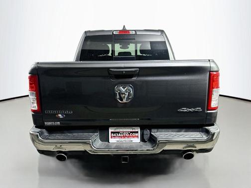 Granite Crystal Metallic Clearcoat 2021 RAM 1500 Big Horn/Lone Star