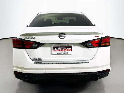 2023 Nissan Altima SR FWD
