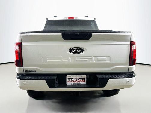 Oxford White 2024 Ford F-150 XLT