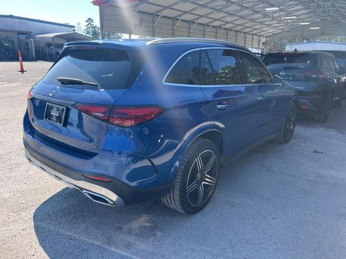 2023 Mercedes-Benz GLC 300 Base