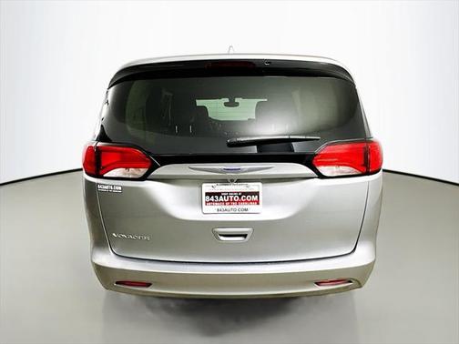 2020 Chrysler Voyager LXI