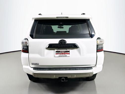 Super White 2016 Toyota 4Runner Trail Premium