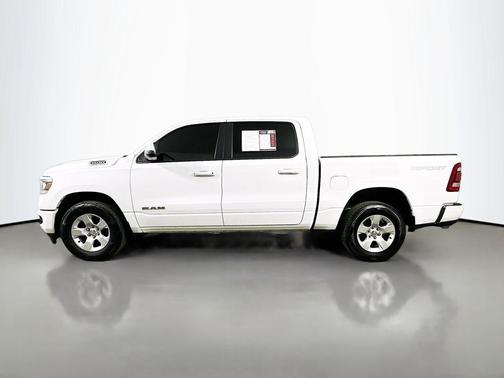 Bright White Clearcoat 2023 RAM 1500 Big Horn/Lone Star