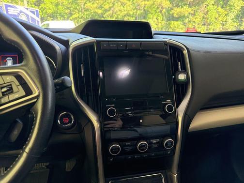 Tungsten Metallic 2020 Subaru Ascent Limited 7-Passenger