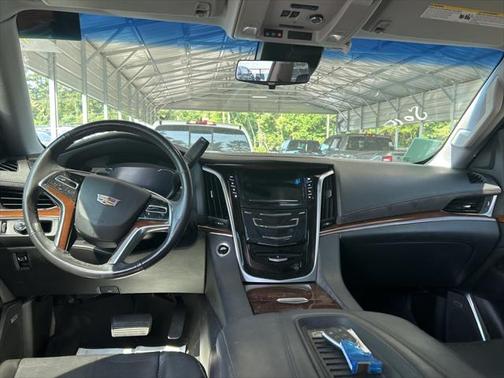 2019 Cadillac Escalade ESV Premium Luxury