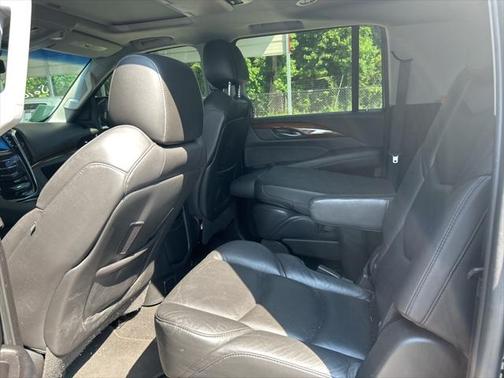 2019 Cadillac Escalade ESV Premium Luxury