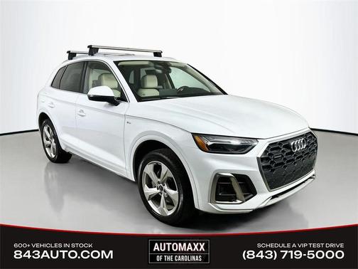 Glacier White Metallic 2023 Audi Q5 45 S line Premium Plus