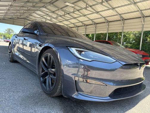 Stealth Gray 2023 Tesla Model S Plaid