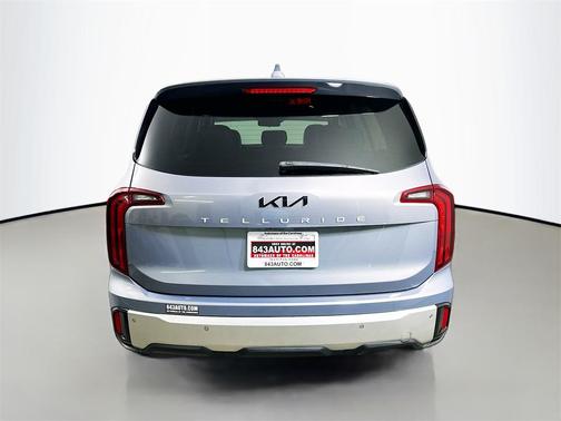 2024 Kia Telluride LX