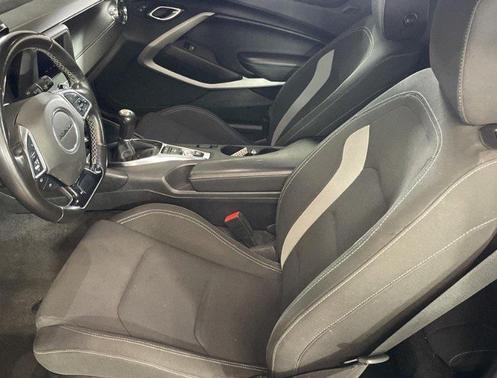 2020 Chevrolet Camaro 1LT