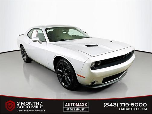 2022 Dodge Challenger SXT