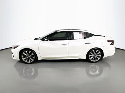 Pearl White Tricoat 2022 Nissan Maxima 3.5 Platinum