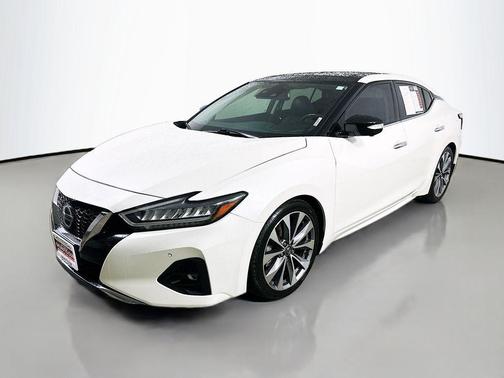 Pearl White Tricoat 2022 Nissan Maxima 3.5 Platinum