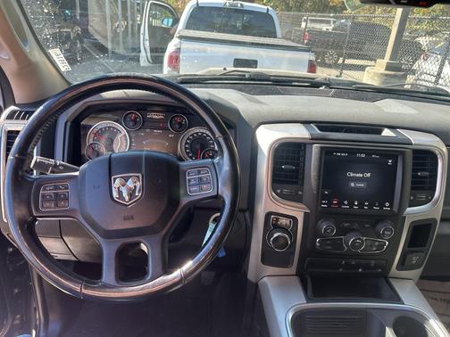 2020 RAM 1500 Classic SLT