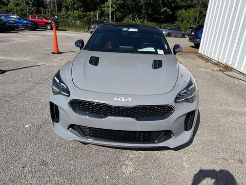Ceramic Silver 2022 Kia Stinger GT1