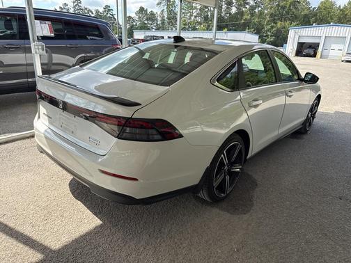 2023 Honda Accord Hybrid Base