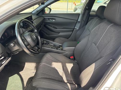 2023 Honda Accord Hybrid Base