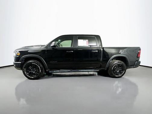 Diamond Black Crystal Pearlcoat 2025 RAM 1500 Rebel