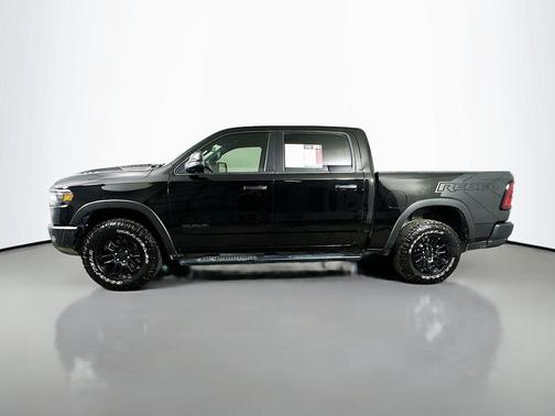 Diamond Black Crystal Pearlcoat 2025 RAM 1500 Rebel