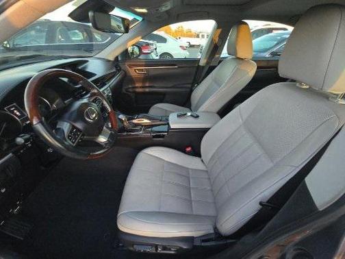 2018 Lexus ES 350 Base