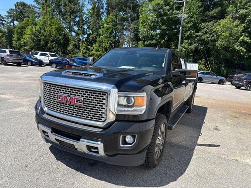 Onyx Black 2017 GMC Sierra 2500 Denali