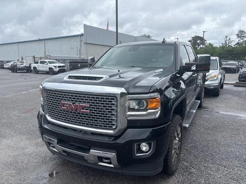 Onyx Black 2017 GMC Sierra 2500 Denali