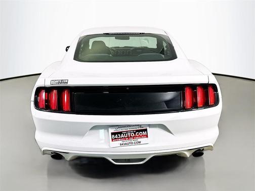 2015 Ford Mustang V6