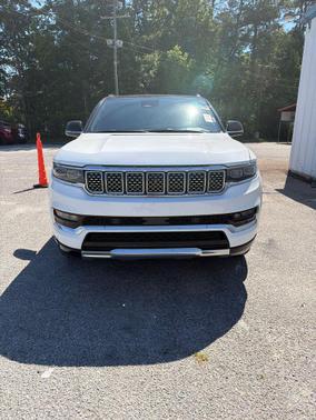 Bright White Clearcoat 2023 Jeep Grand Wagoneer 4x4