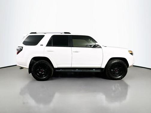 White 2022 Toyota 4Runner SR5 Premium