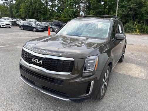 Dark Moss 2022 Kia Telluride S