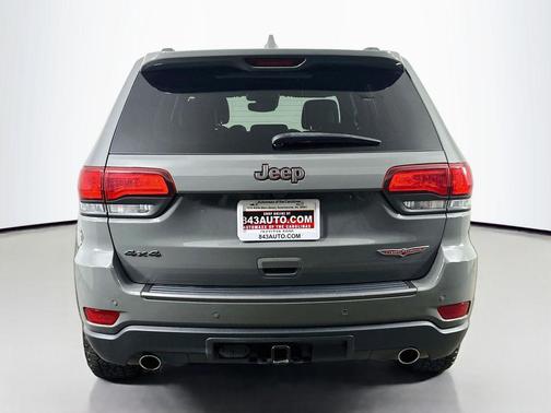 Sting-Gray Clearcoat 2021 Jeep Grand Cherokee Trailhawk