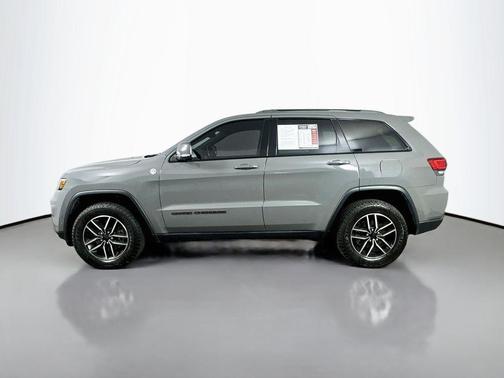 Sting-Gray Clearcoat 2021 Jeep Grand Cherokee Trailhawk