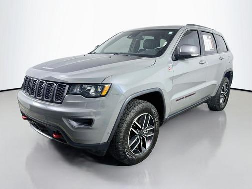Sting-Gray Clearcoat 2021 Jeep Grand Cherokee Trailhawk
