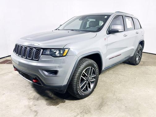Sting-Gray Clearcoat 2021 Jeep Grand Cherokee Trailhawk