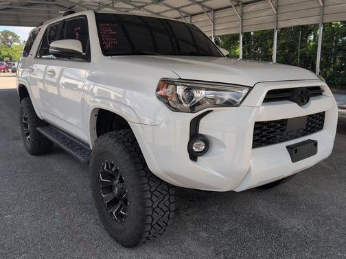 White 2022 Toyota 4Runner SR5 Premium
