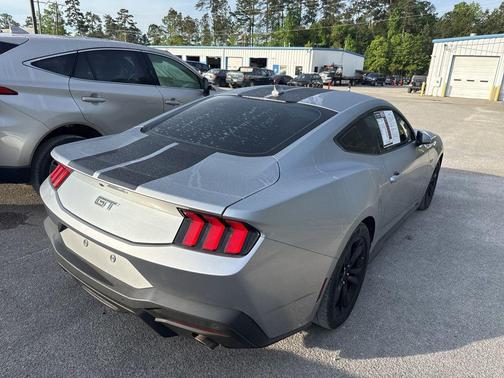 Iconic Silver Metallic 2024 Ford Mustang GT