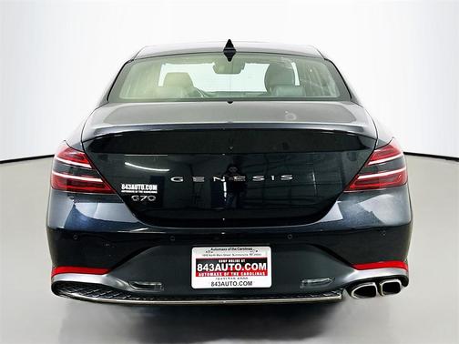 2023 Genesis G70 2.0T RWD