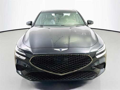 2023 Genesis G70 2.0T RWD