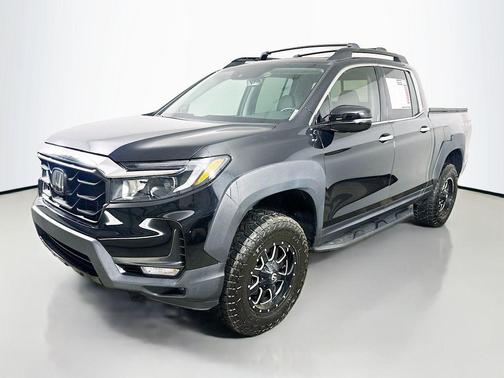 Crystal Black Pearl 2023 Honda Ridgeline RTL-E