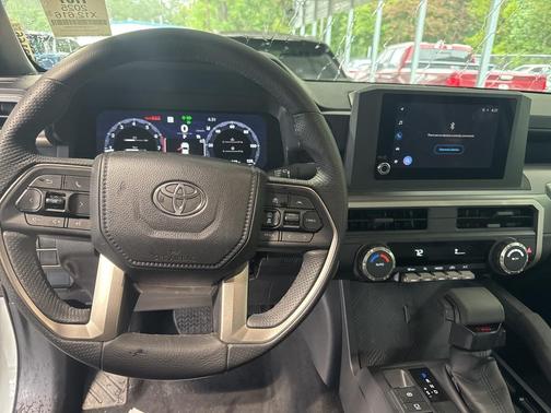 2025 Toyota Tacoma TRD Off-Road