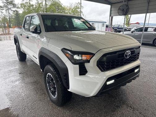 2025 Toyota Tacoma TRD Off-Road