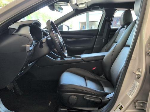 Platinum Quartz Metallic 2024 Mazda Mazda3 2.5 S Select Sport