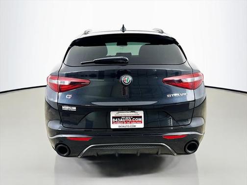 2023 Alfa Romeo Stelvio Veloce AWD