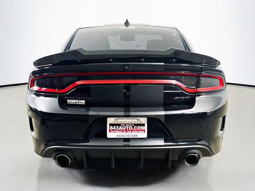 Pitch Black Clearcoat 2016 Dodge Charger SRT 392