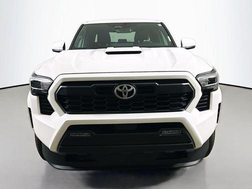 Ice Cap 2024 Toyota Tacoma TRD Sport