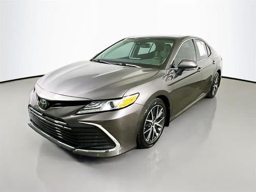 2023 Toyota Camry XLE
