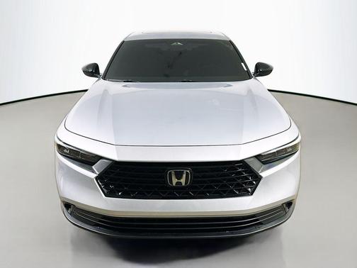 Gray 2025 Honda Accord SE